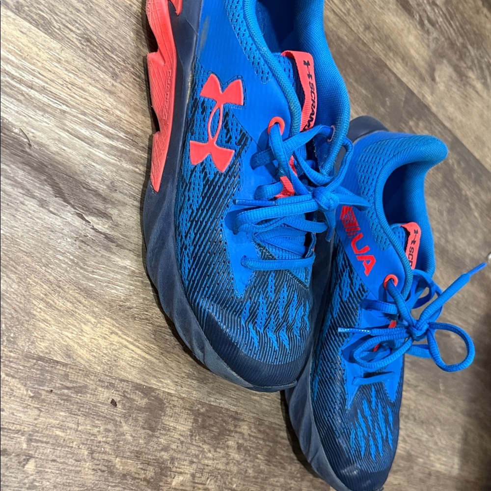 Under Armour Kids Sneakers in Blue and Red